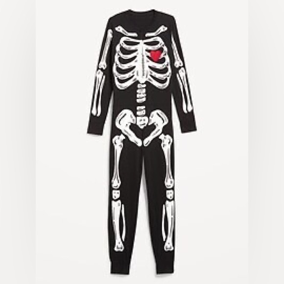 Halloween One-Piece Skeleton Black White Pajamas Costume Onesie, NWT - Picture 1 of 3